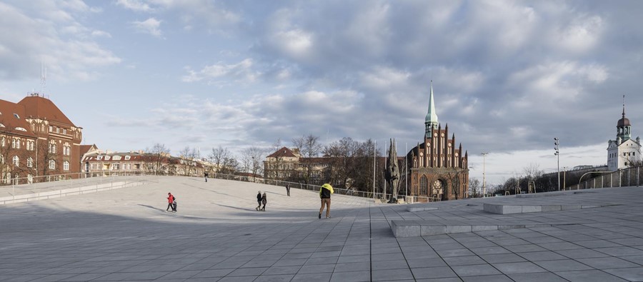 Centrum Dialogu Przełomy Robert Konieczny