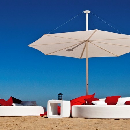 Elegancki parasol plażowy zewnętrzny do restauracji Solis