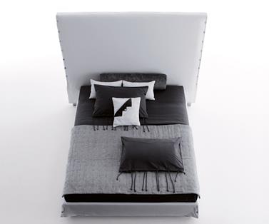 Łóżko tapicerowane White High